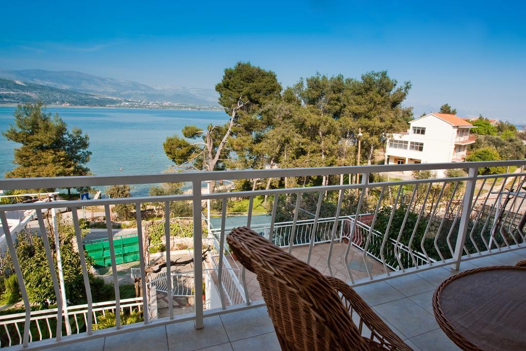Apartments Dragan Τρογκίρ Δωμάτιο φωτογραφία