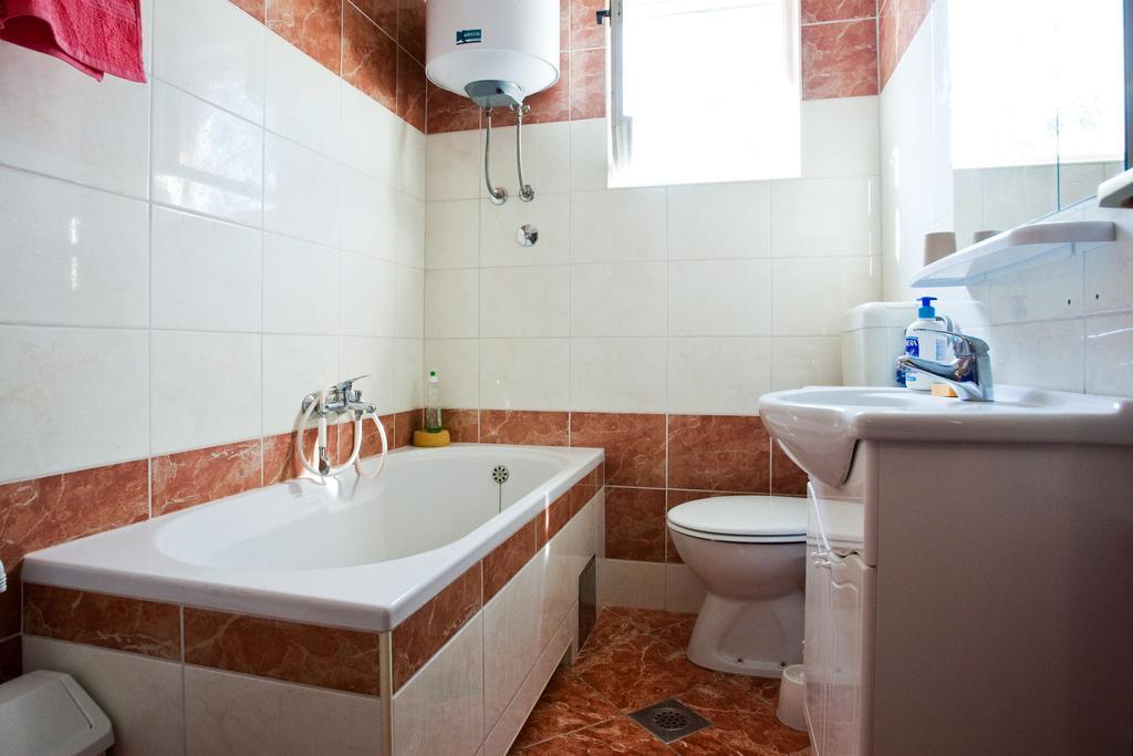 Apartments Dragan Τρογκίρ Δωμάτιο φωτογραφία