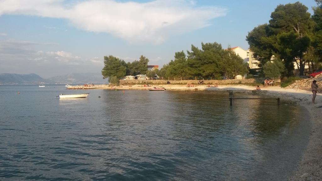 Apartments Dragan Τρογκίρ Εξωτερικό φωτογραφία