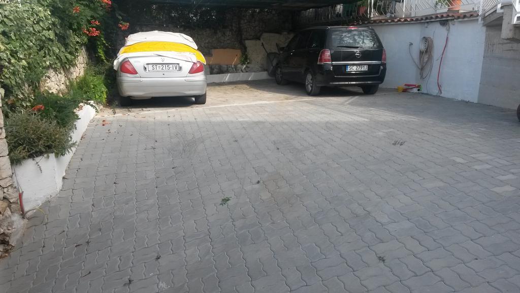 Apartments Dragan Τρογκίρ Εξωτερικό φωτογραφία