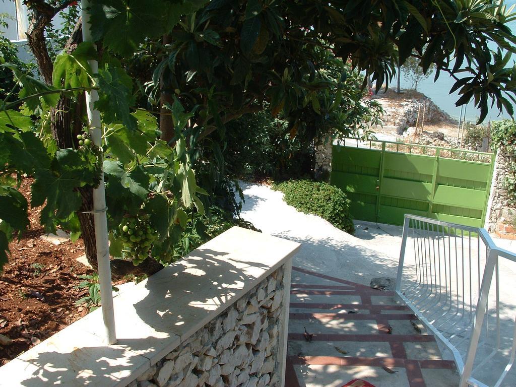 Apartments Dragan Τρογκίρ Εξωτερικό φωτογραφία